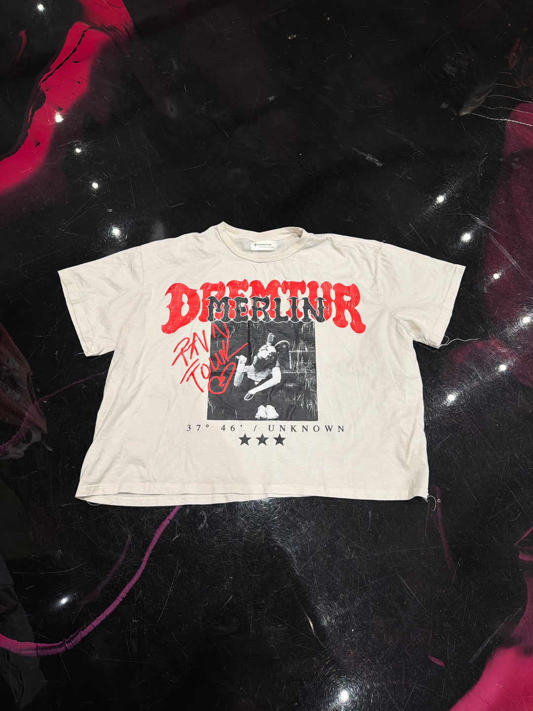 Merlins Father Pawn Tour Tee ‘Cream’
