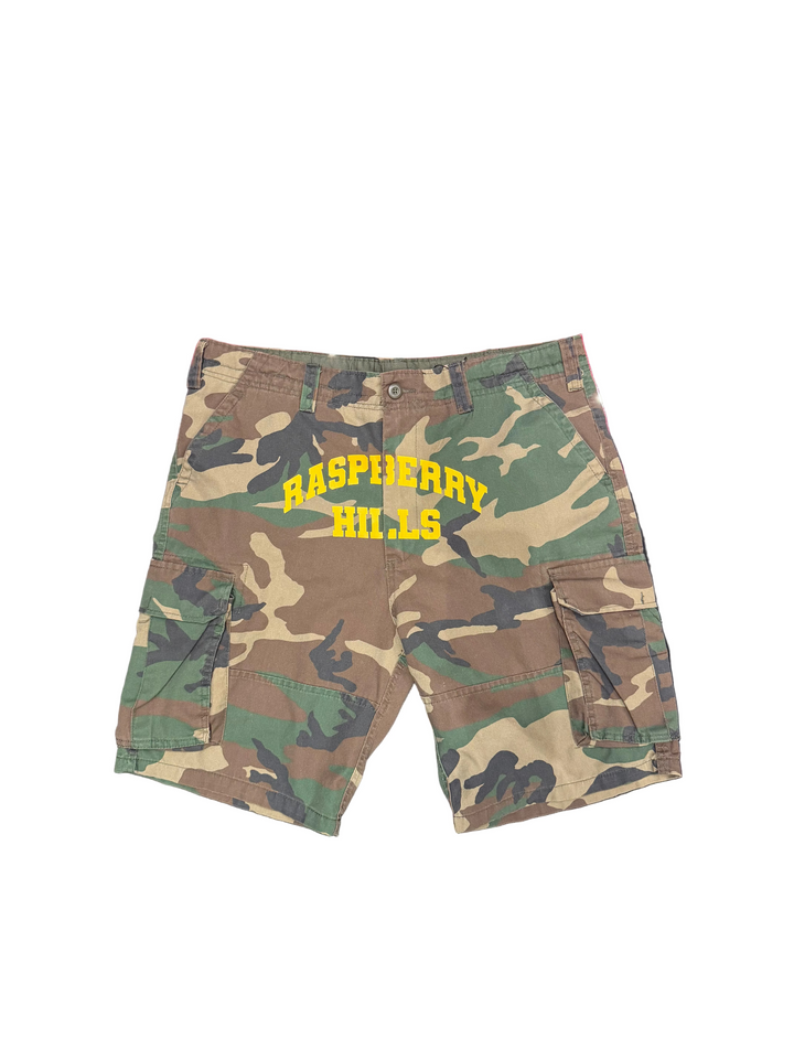 GV Gallery Raspberry Hill Camo Shorts Pre-Owned