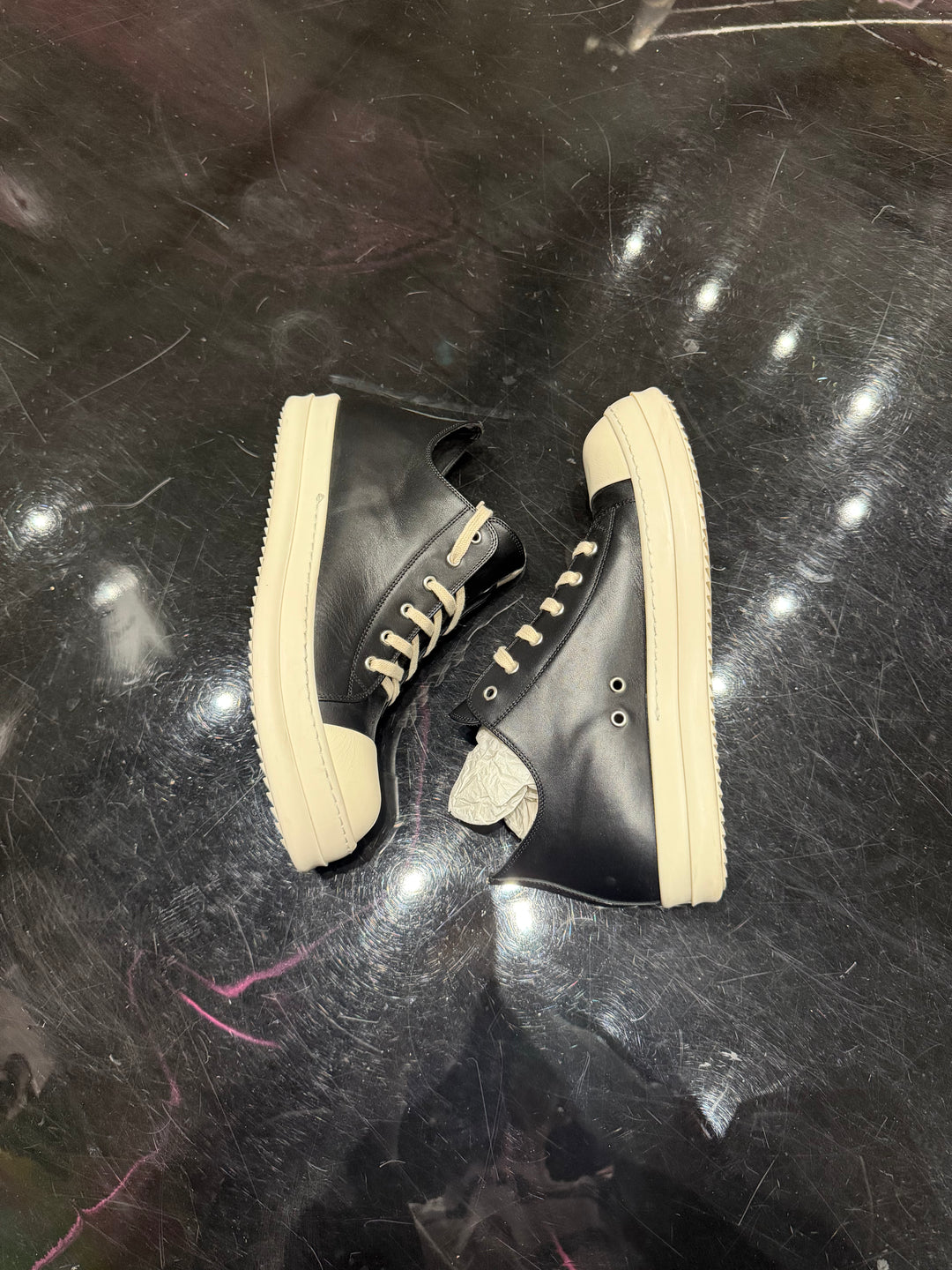 Rick Owens Strobe Low ‘Black’ Pre-Owned
